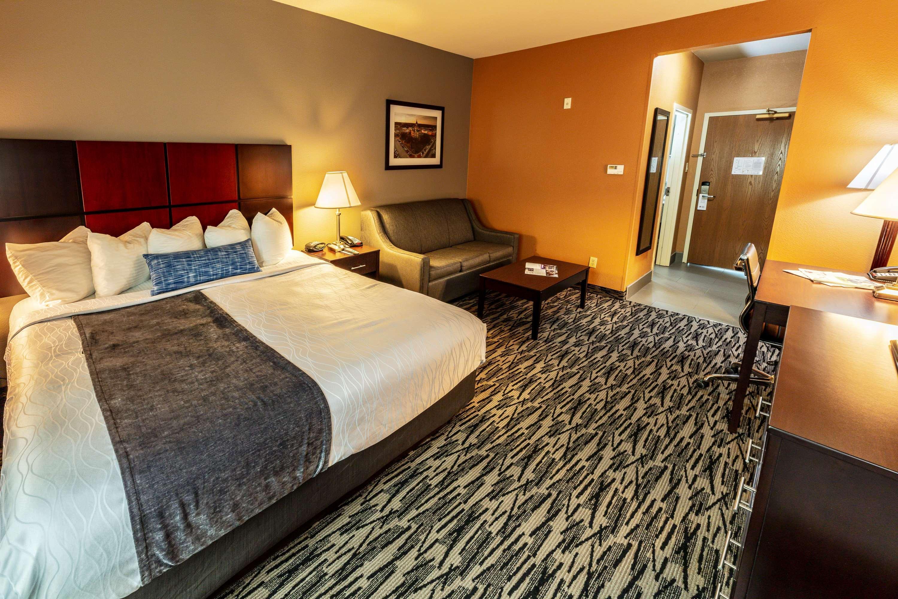 Best Western Plus Denton Inn & Suites Zewnętrze zdjęcie