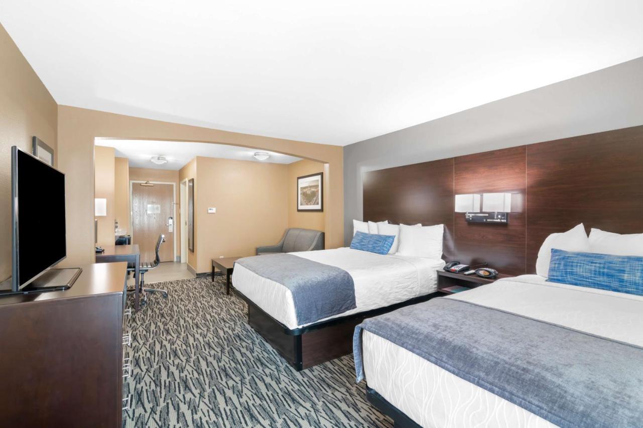 Best Western Plus Denton Inn & Suites Zewnętrze zdjęcie